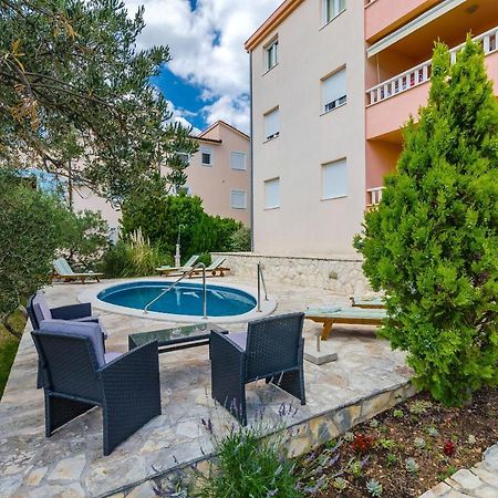 Apartments Melita Trogir Exterior photo